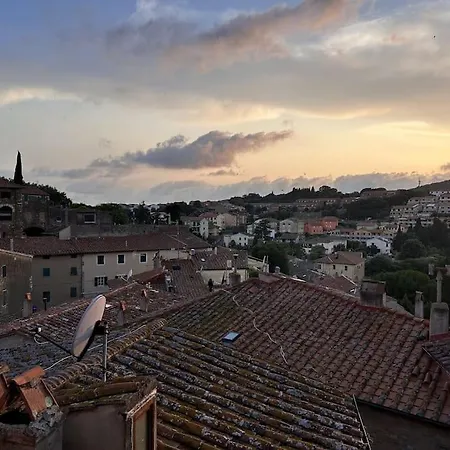 بيت للعطل Il Borgo Charming House