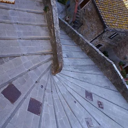 Il Borgo Charming House كامبيليا ماريتيما