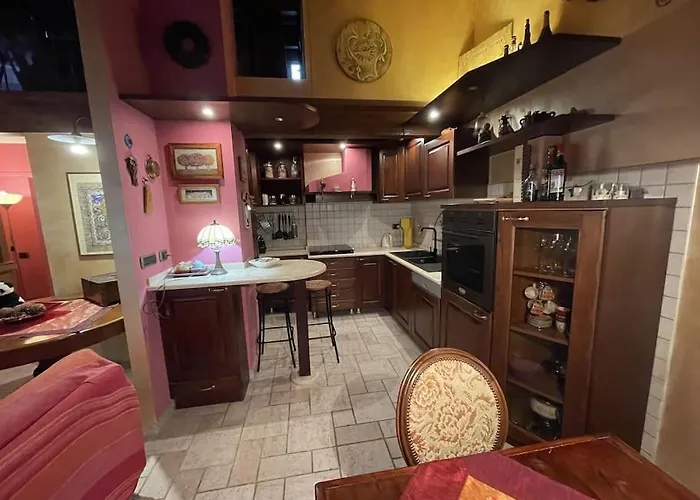 بيت للعطل Il Borgo Charming House *