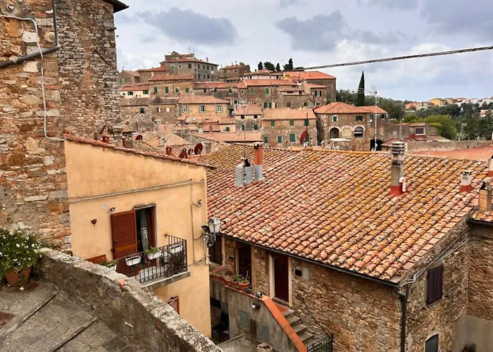 بيت للعطل Il Borgo Charming House كامبيليا ماريتيما