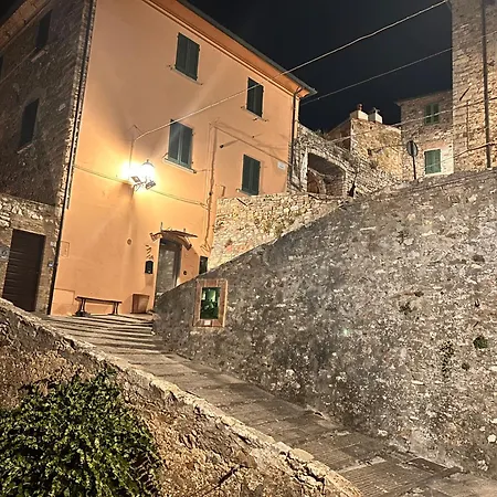 Il Borgo Charming House *